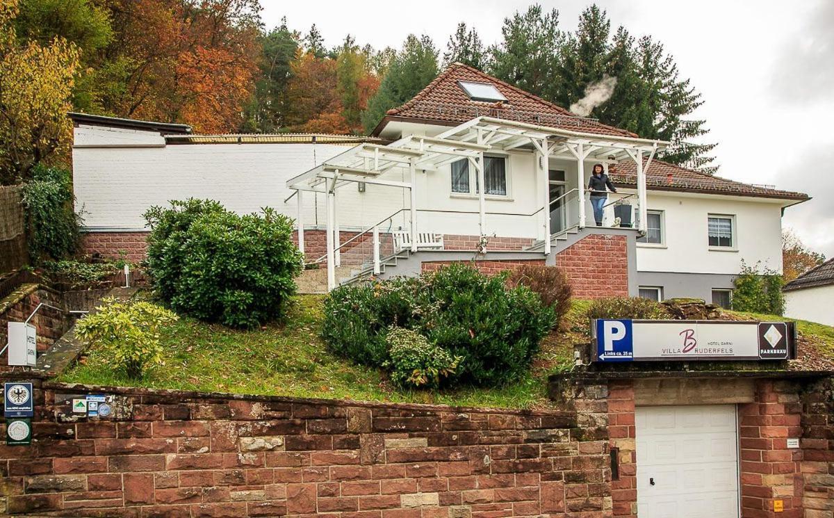 Villa Bruderfels, Garni Rodalben Екстер'єр фото