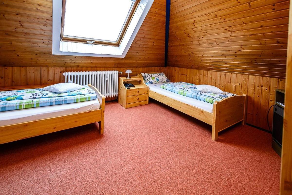 Villa Bruderfels, Garni Rodalben Екстер'єр фото